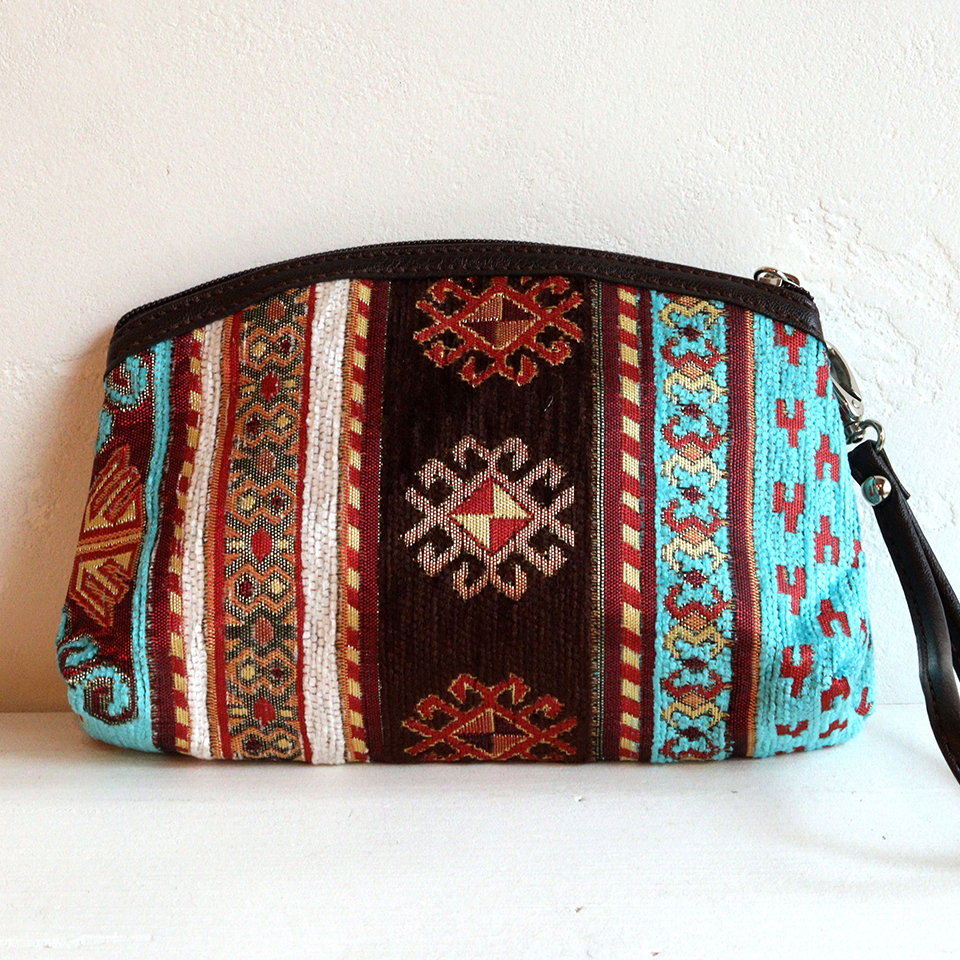 トルコデザインのポーチ シュニール素材アジデルハ　セルリアンブルー＆ダークブラウン