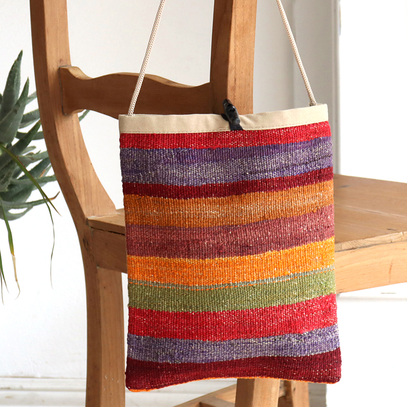 オールドキリムのポシェット Lサイズ Turkish Old Kilim Pochette Large size ボーダー
