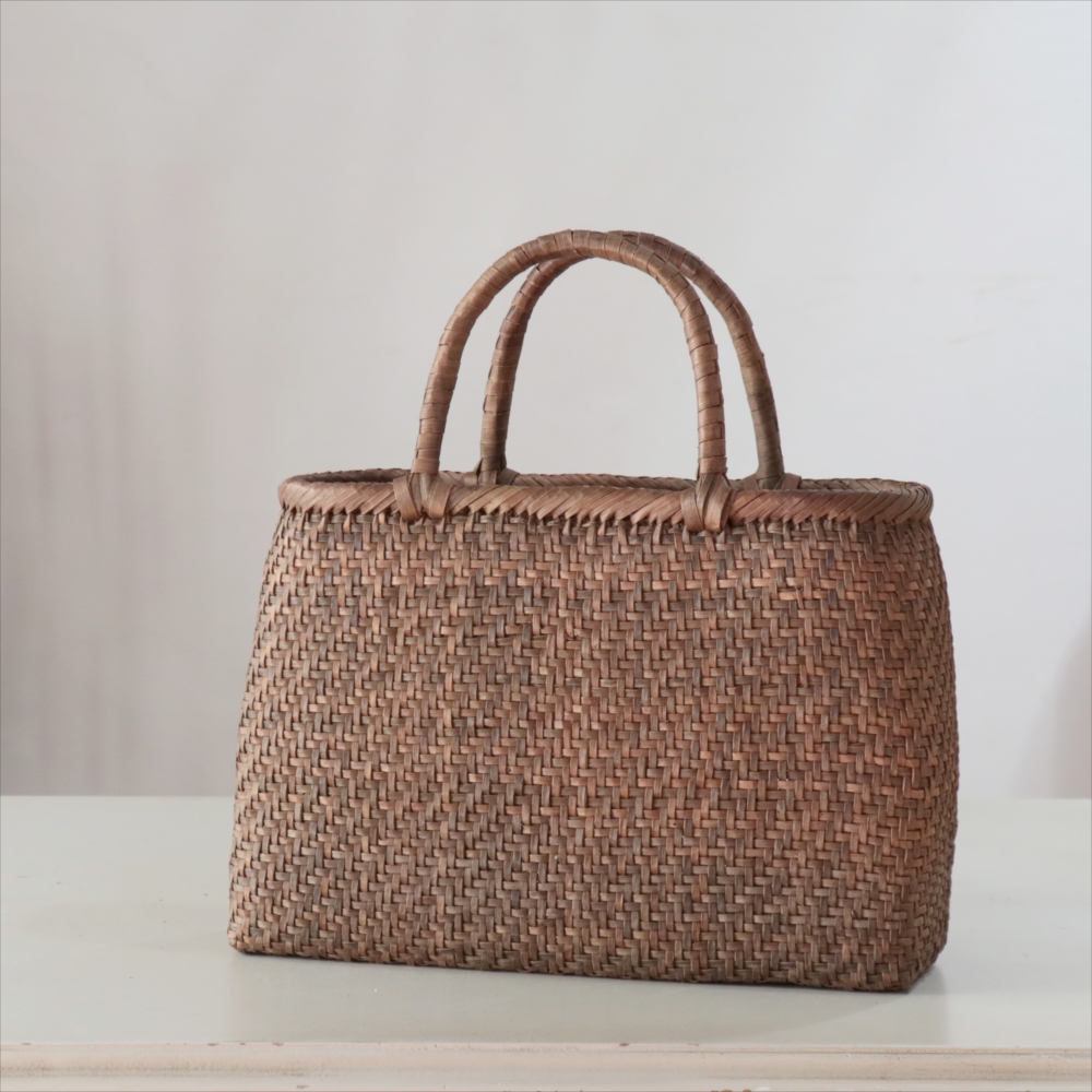 くるみ　かごバッグ 網代編み　3mm極細ひご横幅:32cm 本体高さ:23cm