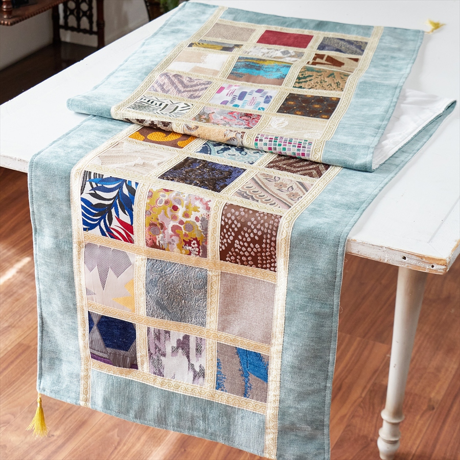 テーブルランナー　モザイクパッチワーク 200x50cmサイズ シュニール素材