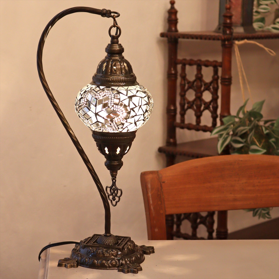 トルコランプ モザイクテーブルランプ ハンギング 全高42cm 横幅23cm ホワイト