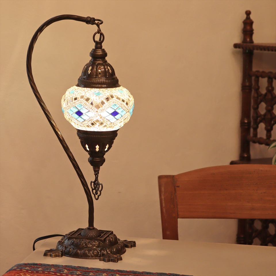 トルコランプ モザイクテーブルランプ ハンギング 全高42cm 横幅23cm ホワイト