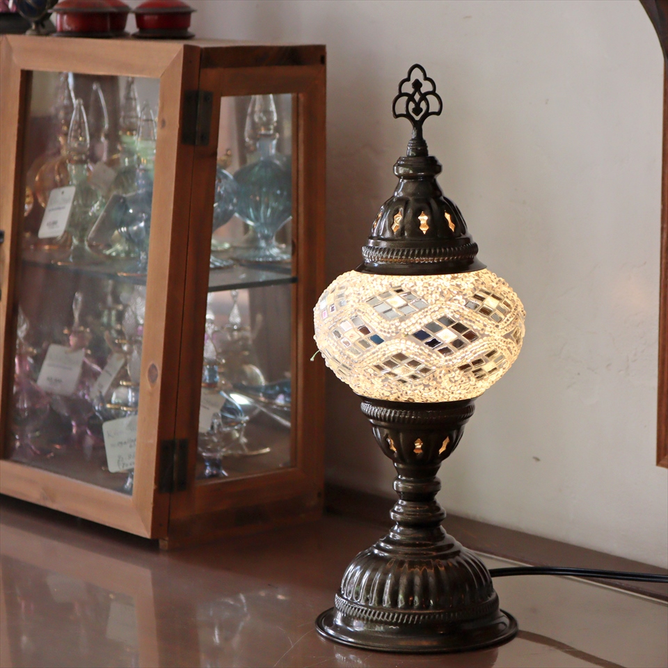 トルコランプ モザイクテーブルランプ 直径13cm 全高36cm ホワイト/アーガイル