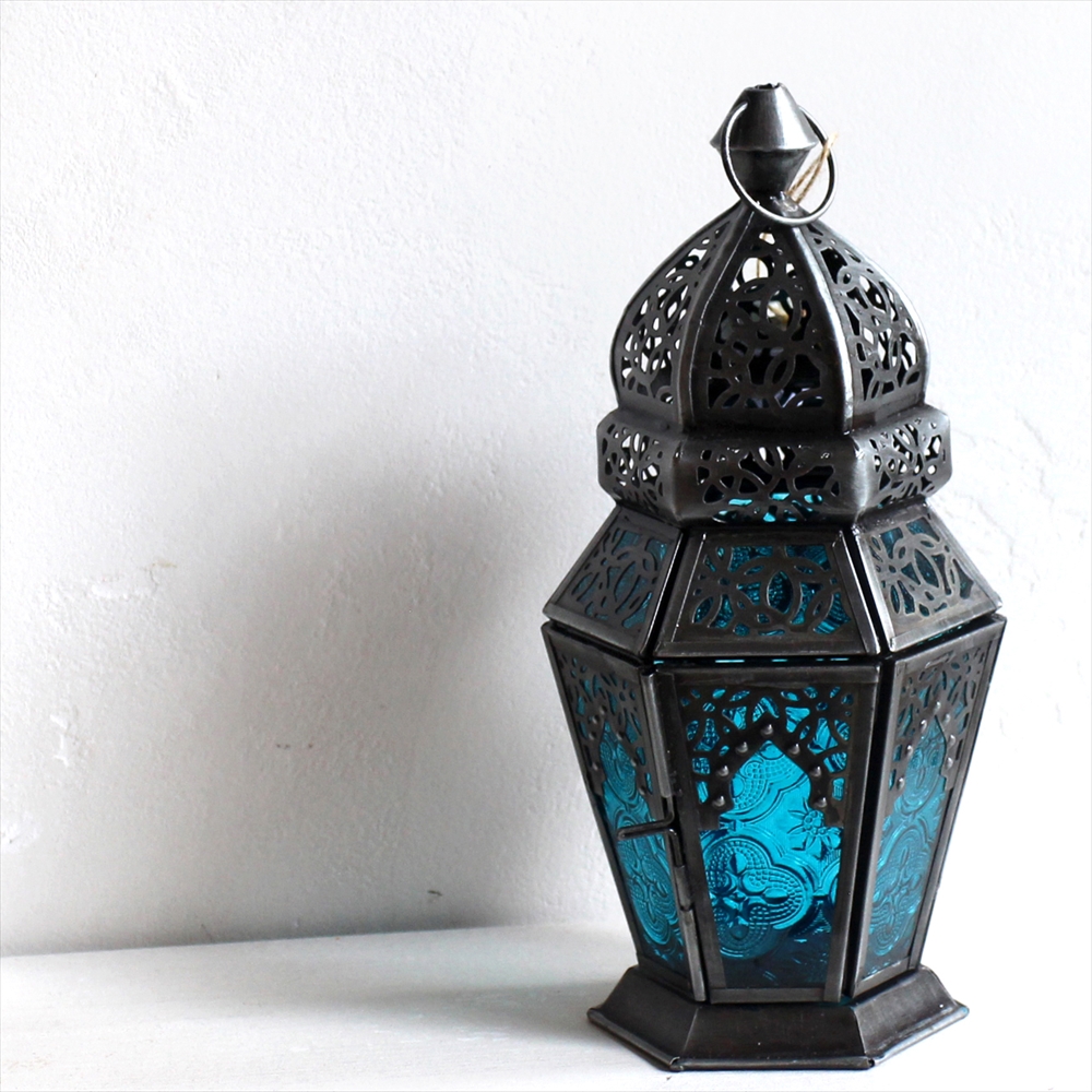 モロッコランタン・キャンドルホルダー　高さ23cm　カラーガラス6面のレリーフガラス　Morocco Lantern Candle holder　ターコイズブルー