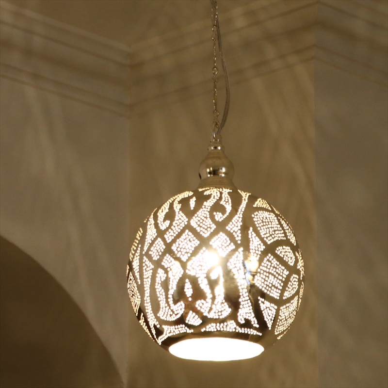 メタルシェード・モロッコランプΦ20cm　Moroccan Metal shade Lamps　ペンダントランプ フットボール/ロータス シルバー色 口金E17 エジプト製