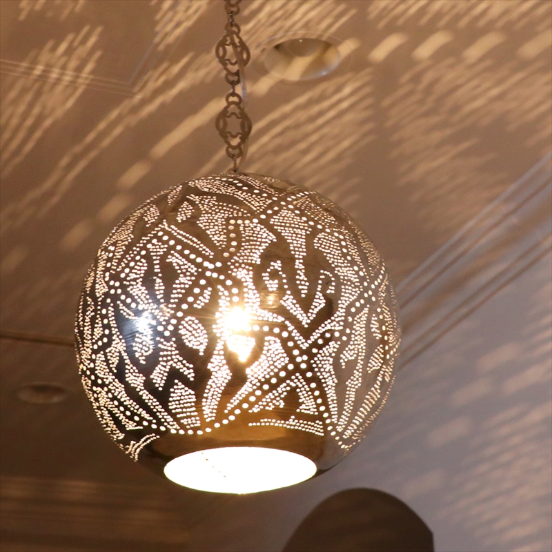 モロッコランプ/Moroccan Metal shade Lamps メタルシェード・ペンダントランプ エジプト製  φ31cmシルバー色/ロータス E26型 40W 白熱電球付き