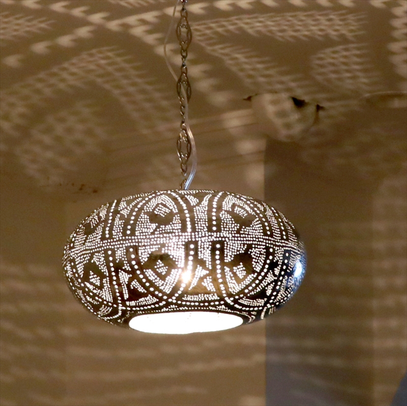 メタルシェード・モロッコランプ ペンダントライト /UFO　φ35cm　ロータスMoroccan Metal shade Lamps  E17型 25W 白熱電球付き