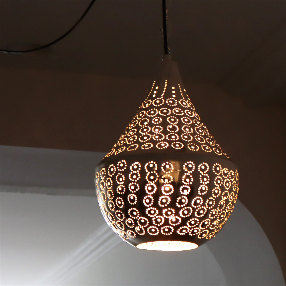 メタルシェード モロッコランプ　Moroccan Metal shade Lamps　ペンダントランプ タジン形　パイナップル　φ23cm　エジプト製