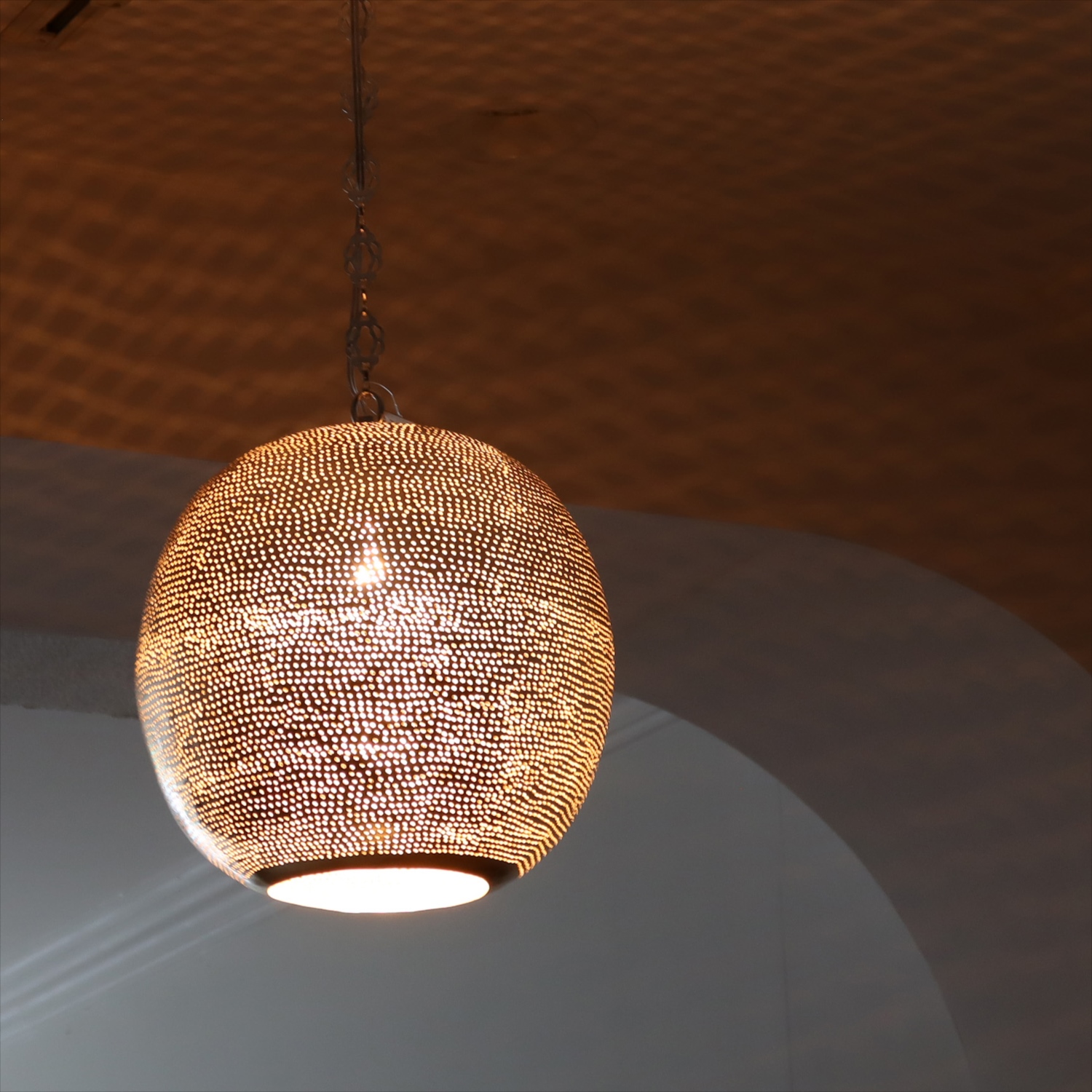 モロッコランプ/Moroccan Metal shade Lamps メタルシェード　ペンダントランプラウンド　ドット φ27cm　エジプト製