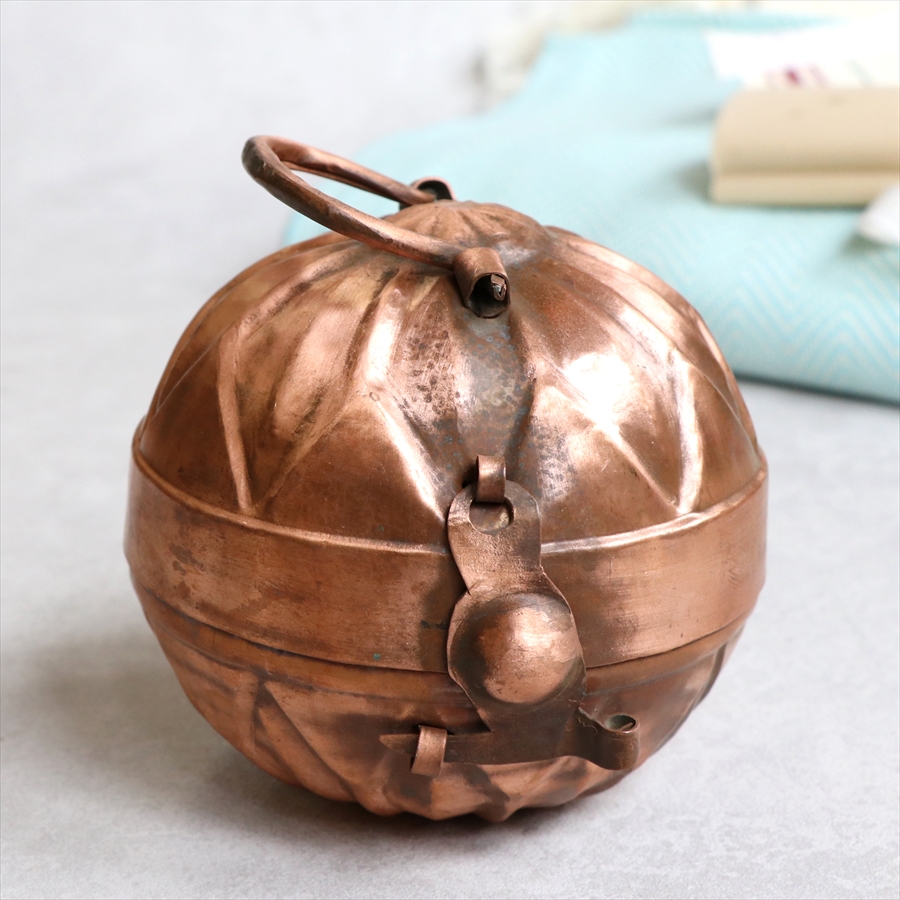 ソープボックス/銅製石鹸入れ　丸型ハマム用　トルコ・ハンドメイド