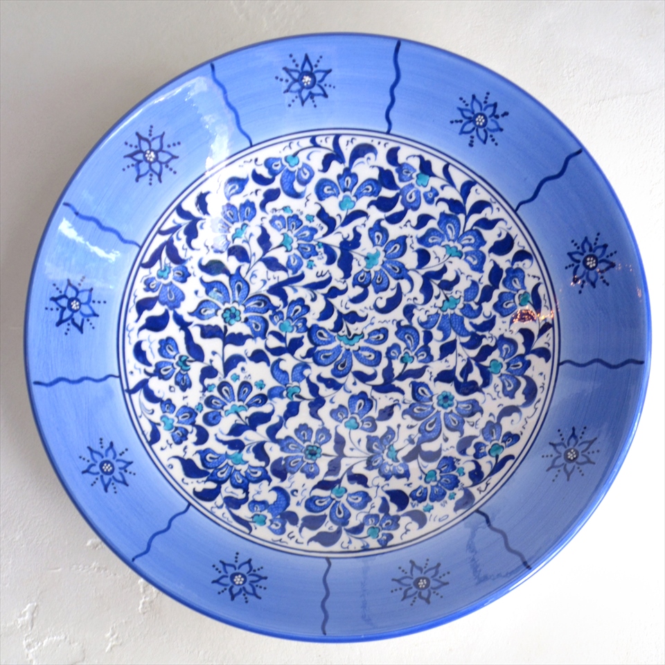 キュターヤ陶器 手書き絵皿 ブルーフラワー 30cmプレート