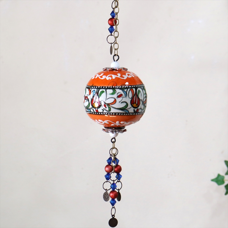 トルコ/キュタフヤ陶器・手描き絵付けの飾り玉　Sサイズ7cmオレンジ