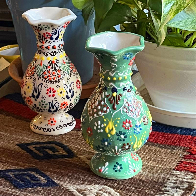 【15%OFF】トルコ陶器 花瓶 チューリップ型 Sサイズ 高さ15×直径7.5cm フラワーベース フラワーデザイン グリーン