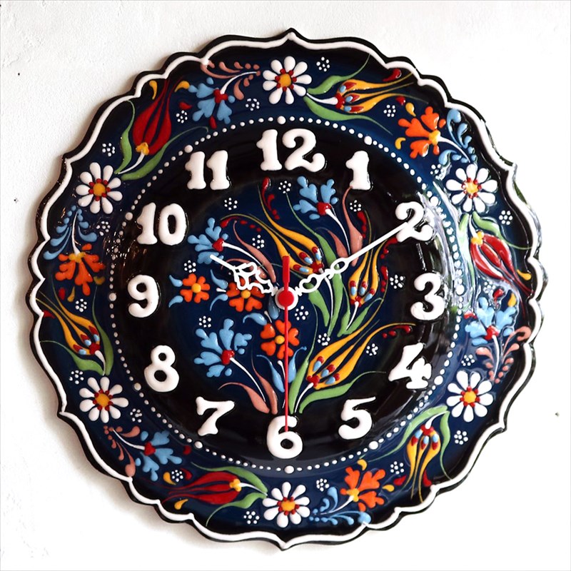 トルコの手描き絵皿 壁掛け時計 直径30cm カラフルなチューリップ・カーネーション/ブラック