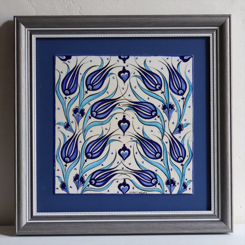 【15%OFF】手書きタイル トルコ陶器 1枚額 H31×W31×D1.5cm ブルーチューリップ Turkish Hand Paint Tile