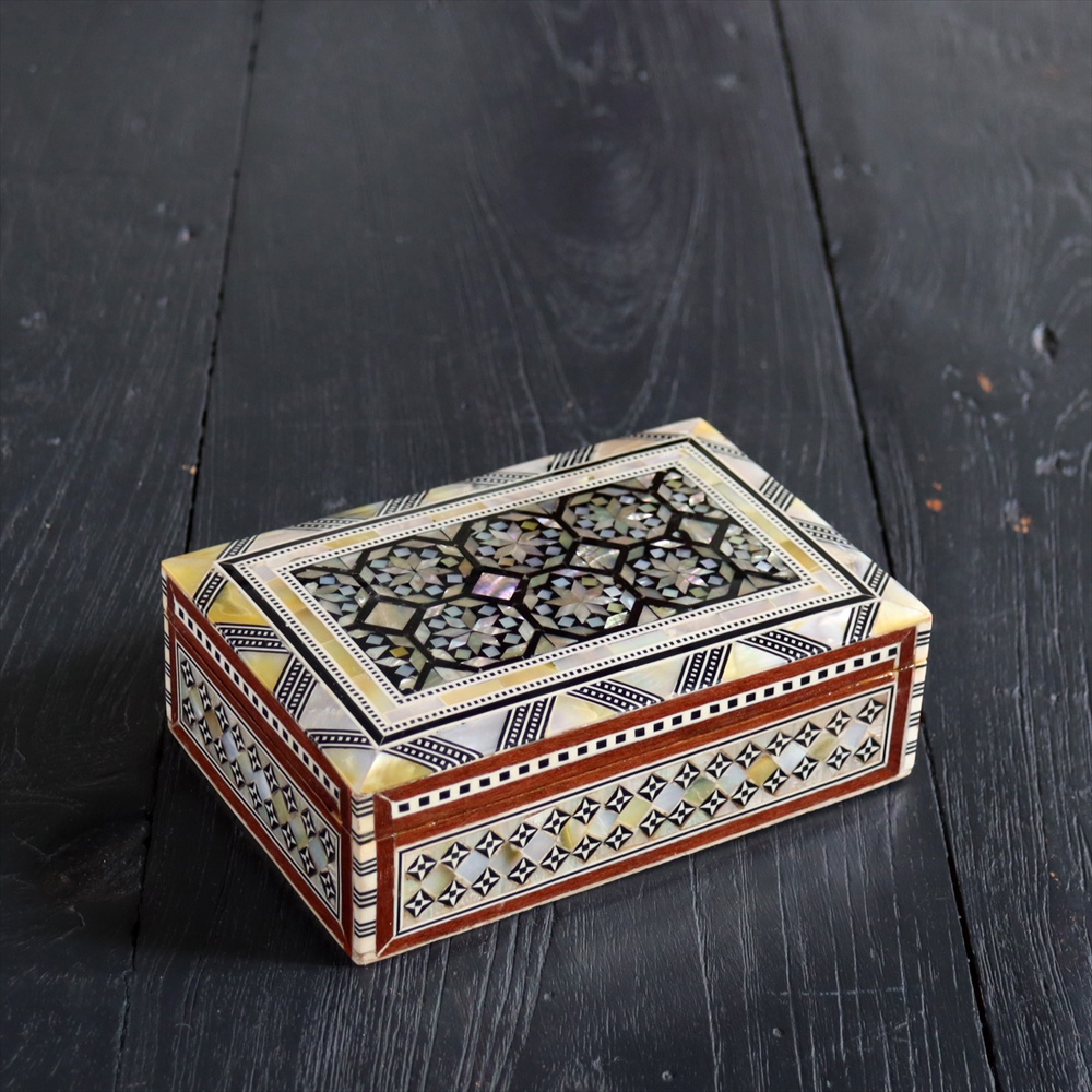 【15%OFF】エジプト螺鈿のジュエリーボックス　Mother of Pearl Egypt 幾何学模様の伝統工芸品