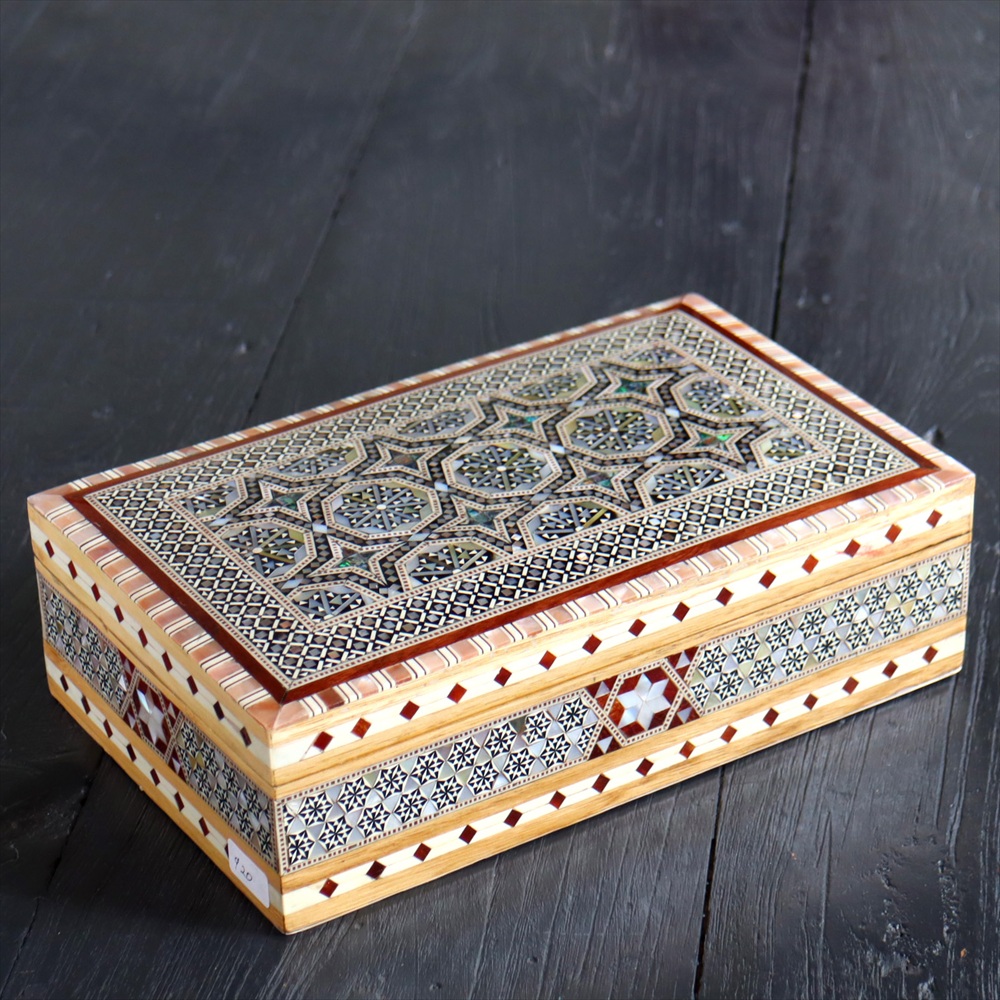 【15%OFF】Mother of Pearl 螺鈿(らでん）のジュエリーボックスエジプト製イスラミックな幾何学デザインの宝石箱