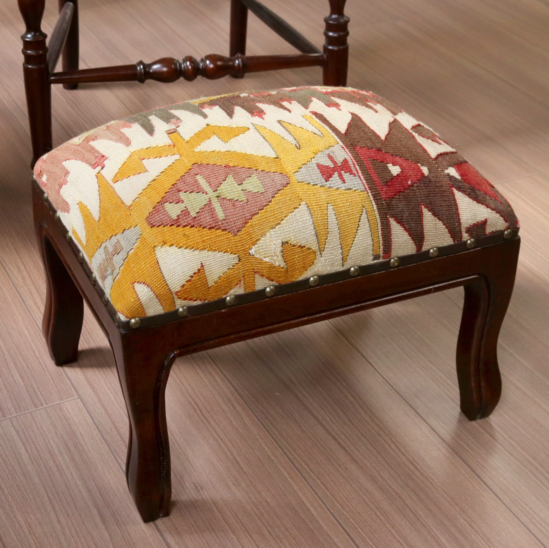 オールドキリム木製家具 H31×W39×D29cm カイセリ レクタングルサイズ スツール・オットマン old kilim stool ottman