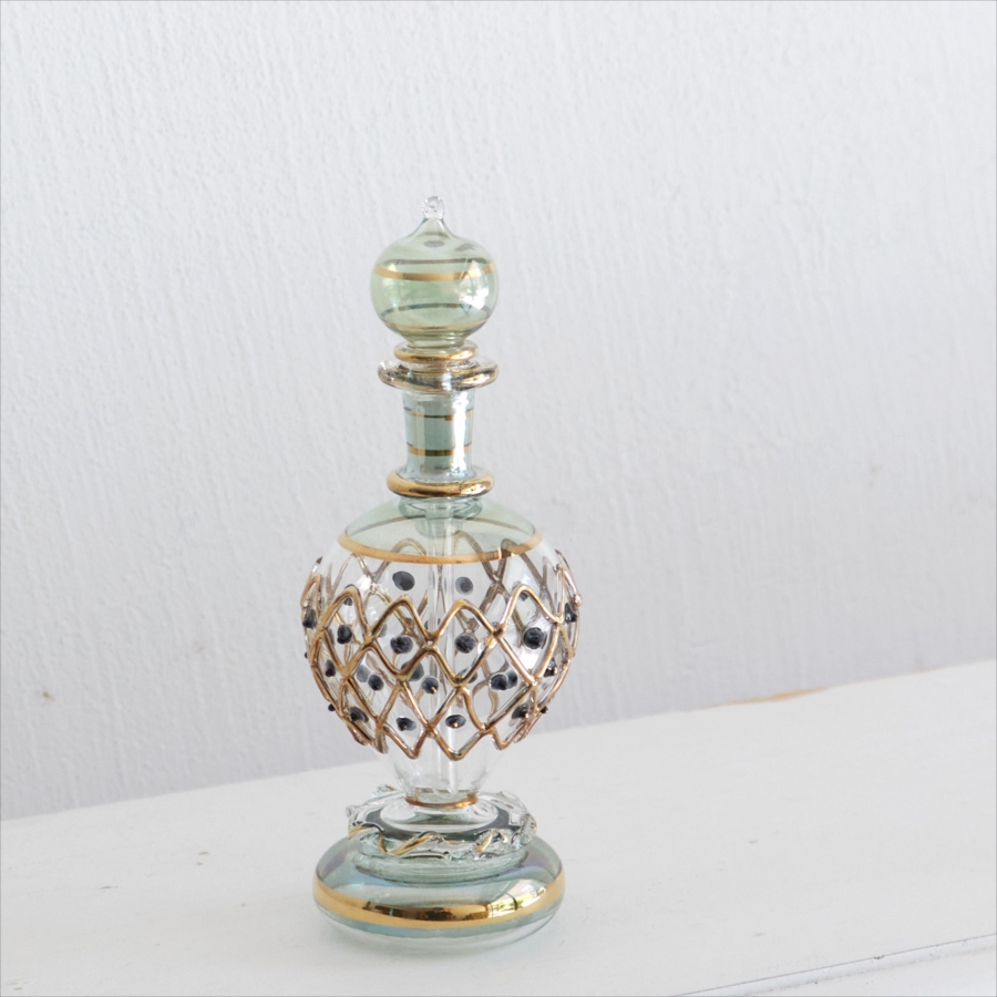 エジプトガラス香水瓶　Egyptian Perfume Bottle　ガラス細工 レリーフ　グリーン