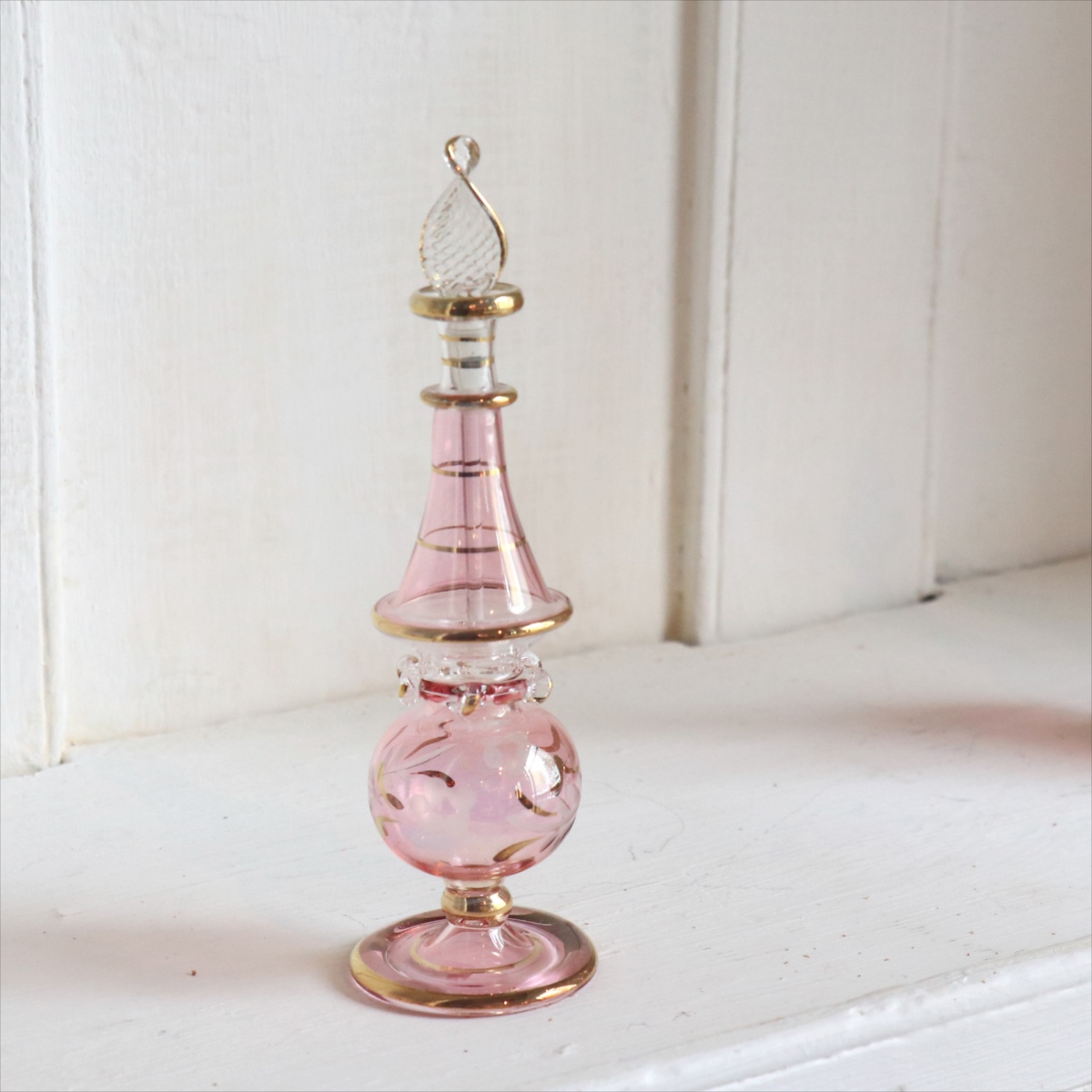 エジプト ガラス　香水瓶 クレオパトラ　15cm　ピンク