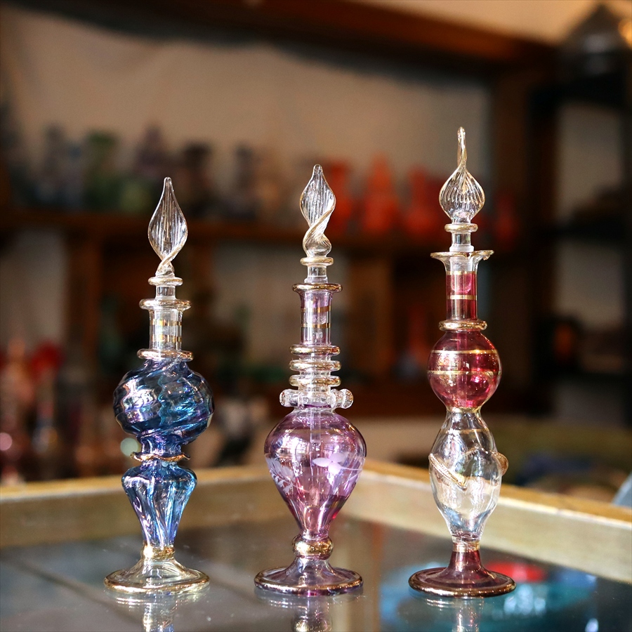 エジプト香水瓶 ガラスボトル ３本セット　クレオパトラ 手作り ハンドメイド