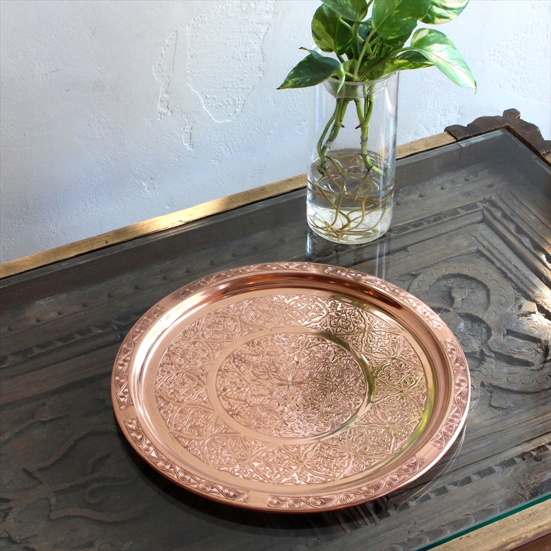 銅製カフェトレー丸盆29cm・ブロンズ　エキゾチックなイスラミックデザイン