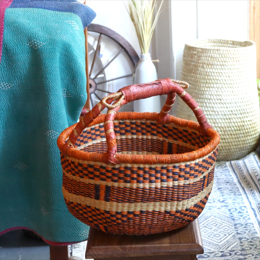 ブルキナバスケット 直径31cm羊革の持ち手 カラフルストライプ 【現品】
