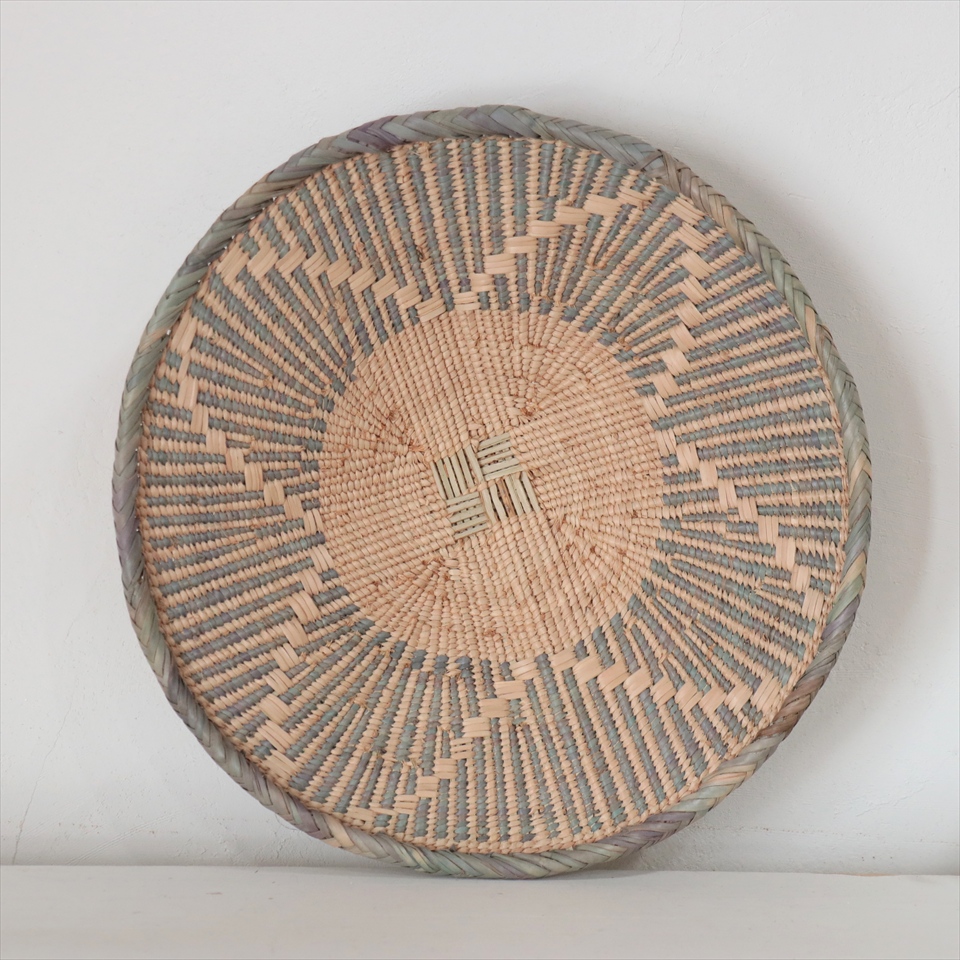 ジンバブエ　ヤシの繊維で編んだバスケット 32cm Zimbabwe Binga Basket　現品お届け