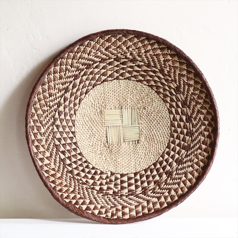 ジンバブエ　ヤシの繊維で編んだバスケット 直径37.5cm Zimbabwe Binga Basket　現品お届け