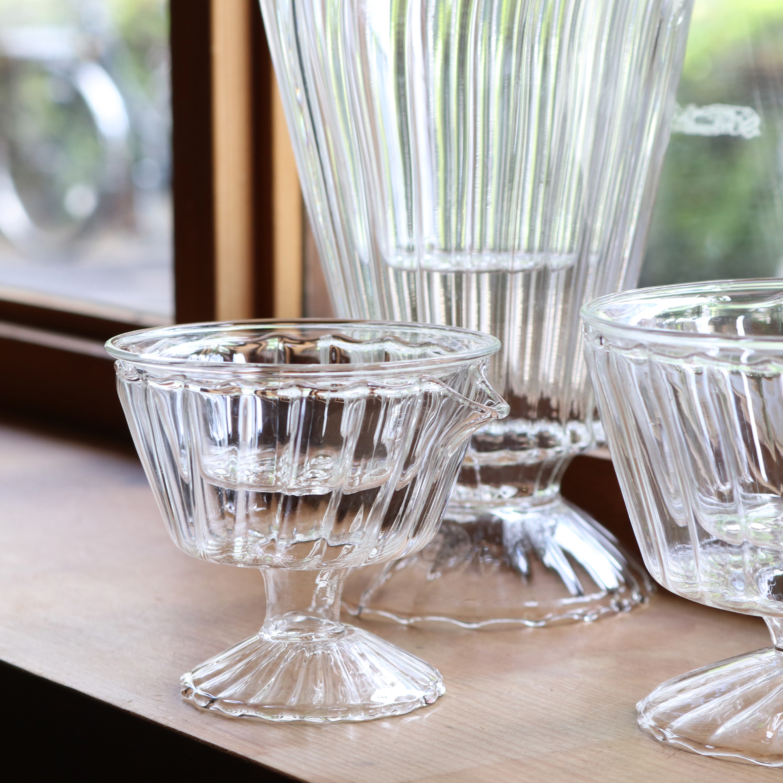 野菜の水栽培できるガラスベース 直径9cm 高さ8cm 上皿付きガラス花瓶　クリア