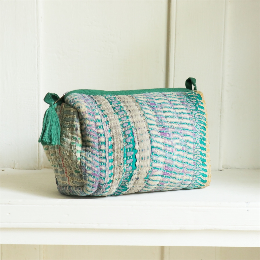 カンタ刺繍　キャンディポーチ　現品ヴィンテージカンタ　インド　古布