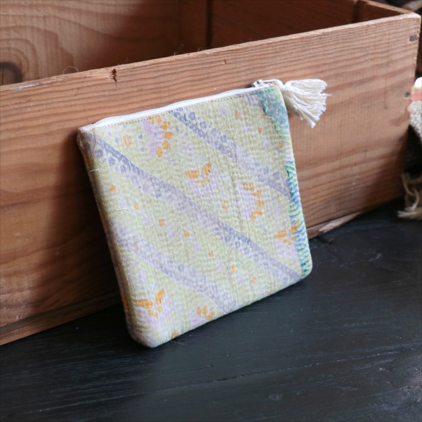 カンタ刺繍　ミニポーチ　フラットポーチ16.5×19cm ヴィンテージカンタ　現品