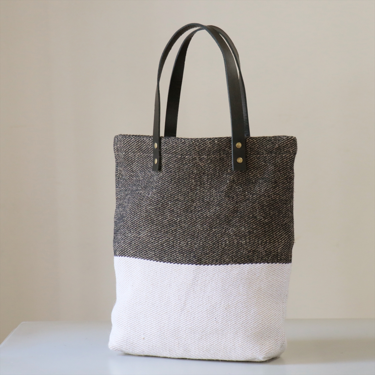 TARANGO タランゴ　JUTE BAG ジュートバッグ　Market TOTE BAG マーケットトート　ブラック＆ホワイト