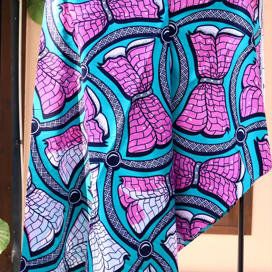 パーニュ・西アフリカのプリント布　長さ180cm巾114cmピンク＆ミントブルー