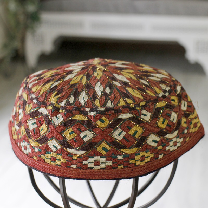 トルクメン・刺繍の帽子