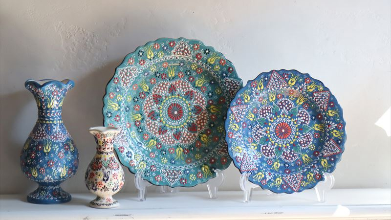 トルコキュタフヤ陶器手書き飾り皿