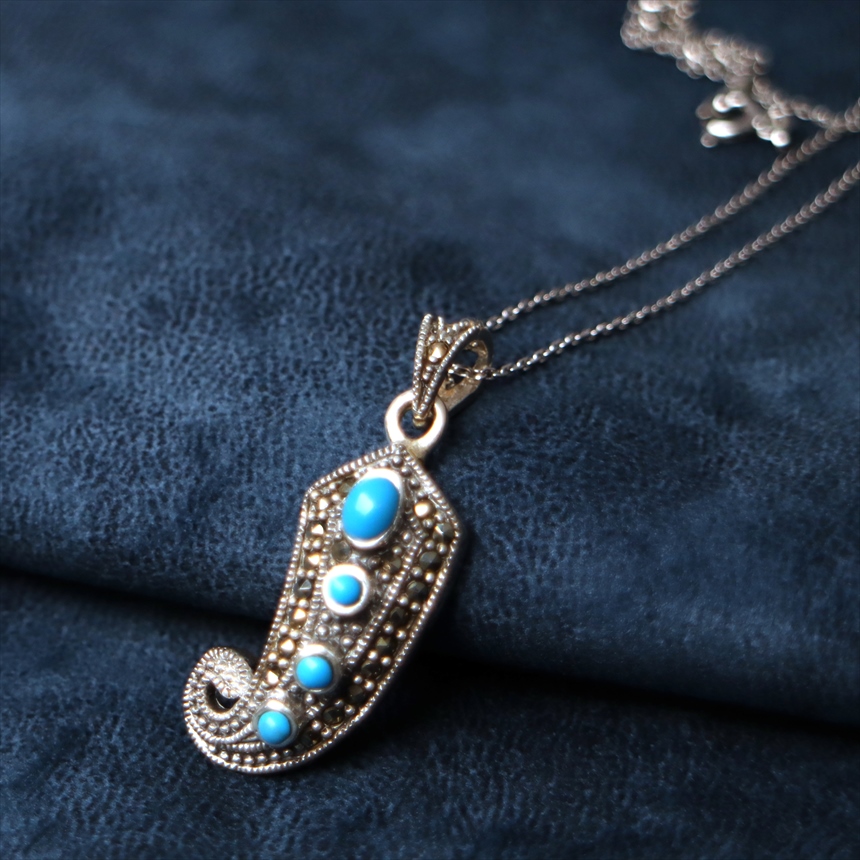シルバーペンダント　ターコイズ×マルカジット 　勾玉　 Turkish Silver Jewelry ネックレス マーカサイト ターコイズペイズリー