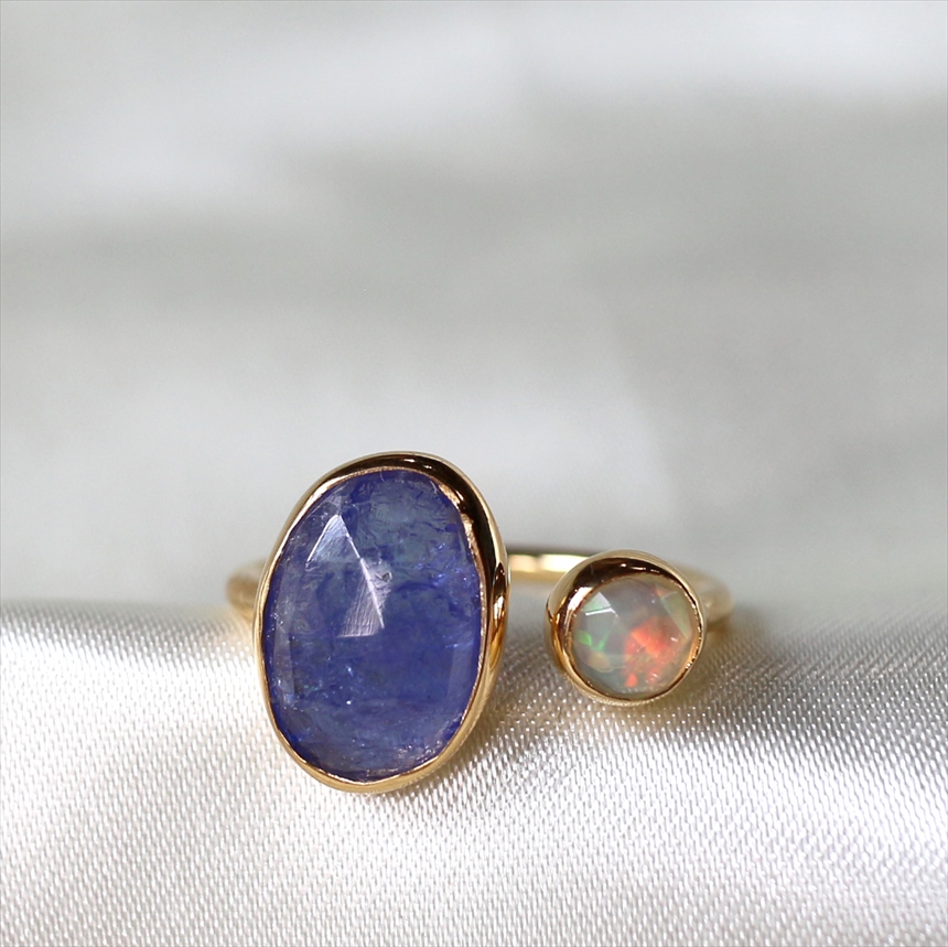 タンザナイトとオパール　フォークリング  18KGF 天然石 トルコジュエリー シルバーリング