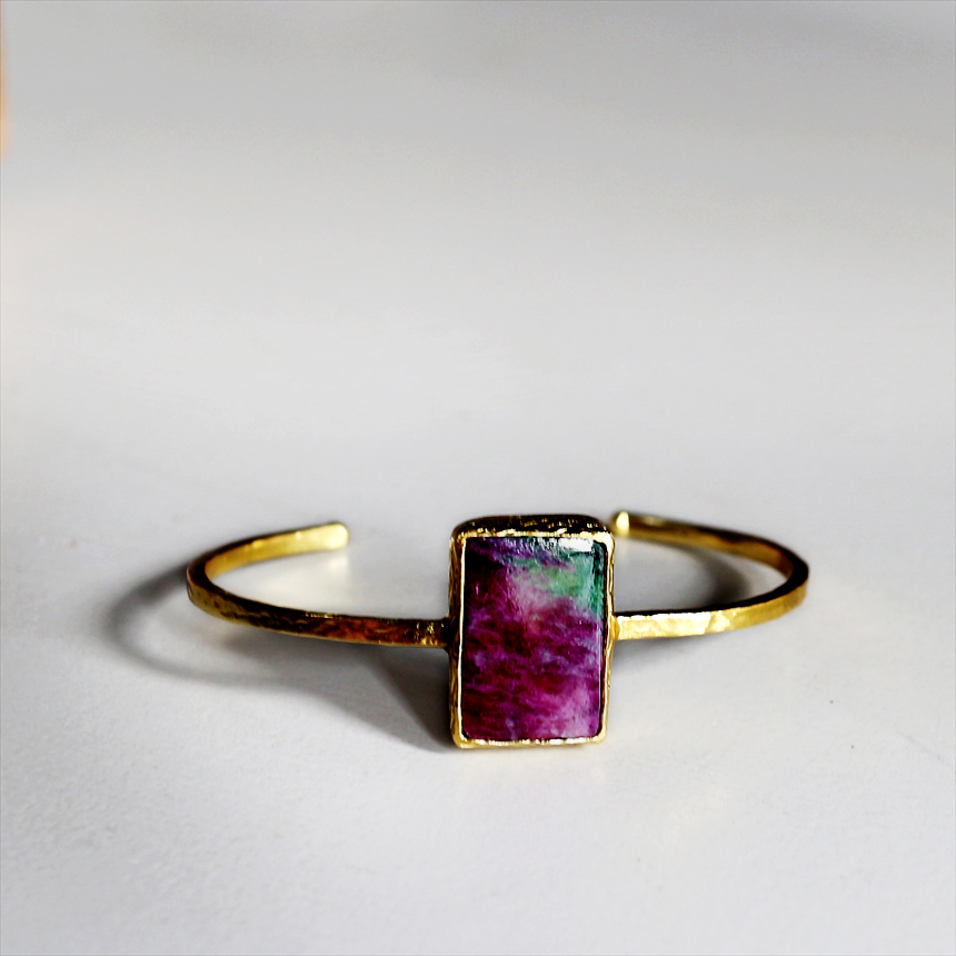 アルサメイア  ルビーインゾイサイト ビッグストーンバングル　大粒 天然石22KGP トルコジュエリー　レクタングル