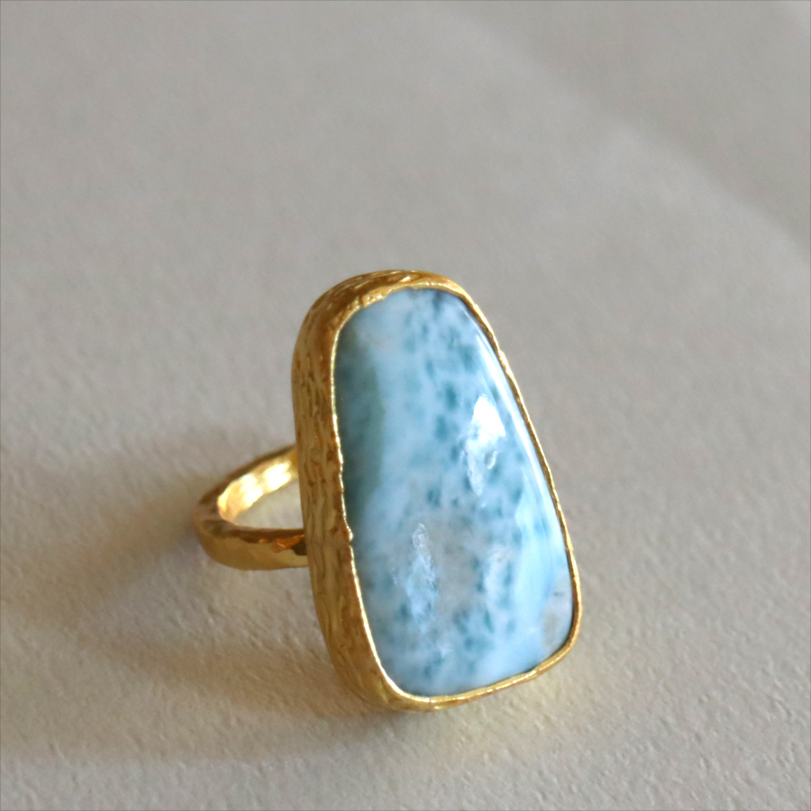 アルサメイア ラリマー　スクエアリング　台形 天然石 22kゴールドプレーテッド トルコジュエリー カラーストーン