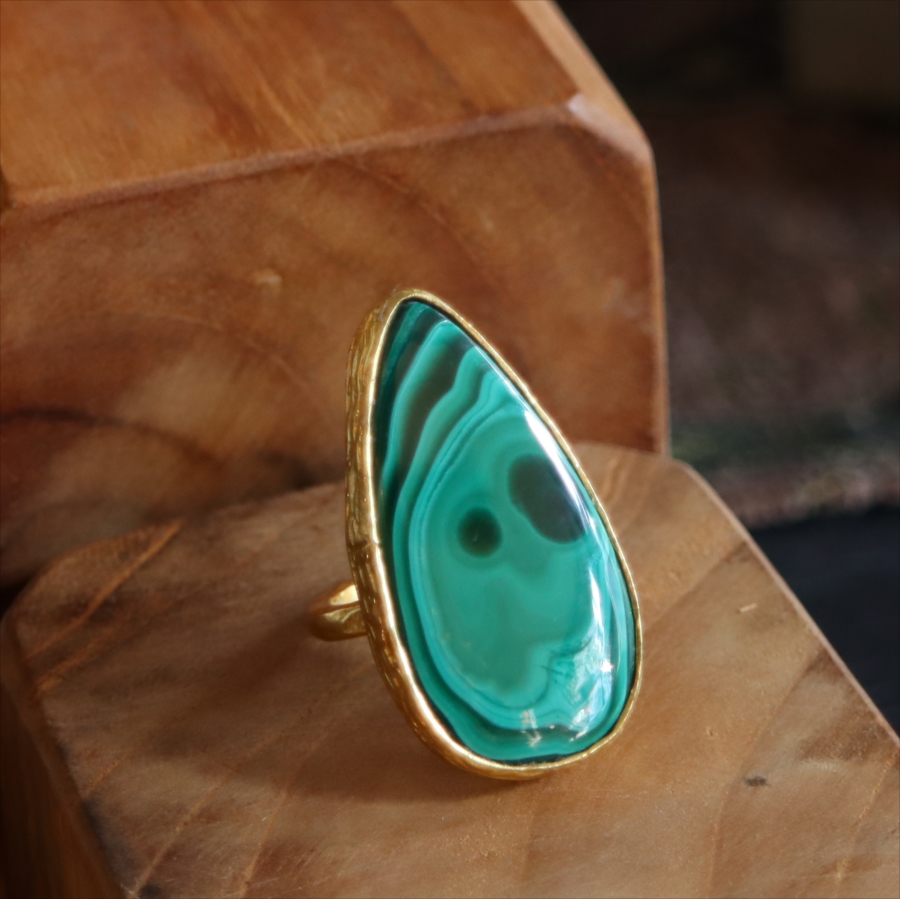 アルサメイア マラカイトリング  天然石 22kゴールドプレーテッド トルコジュエリー カラーストーン