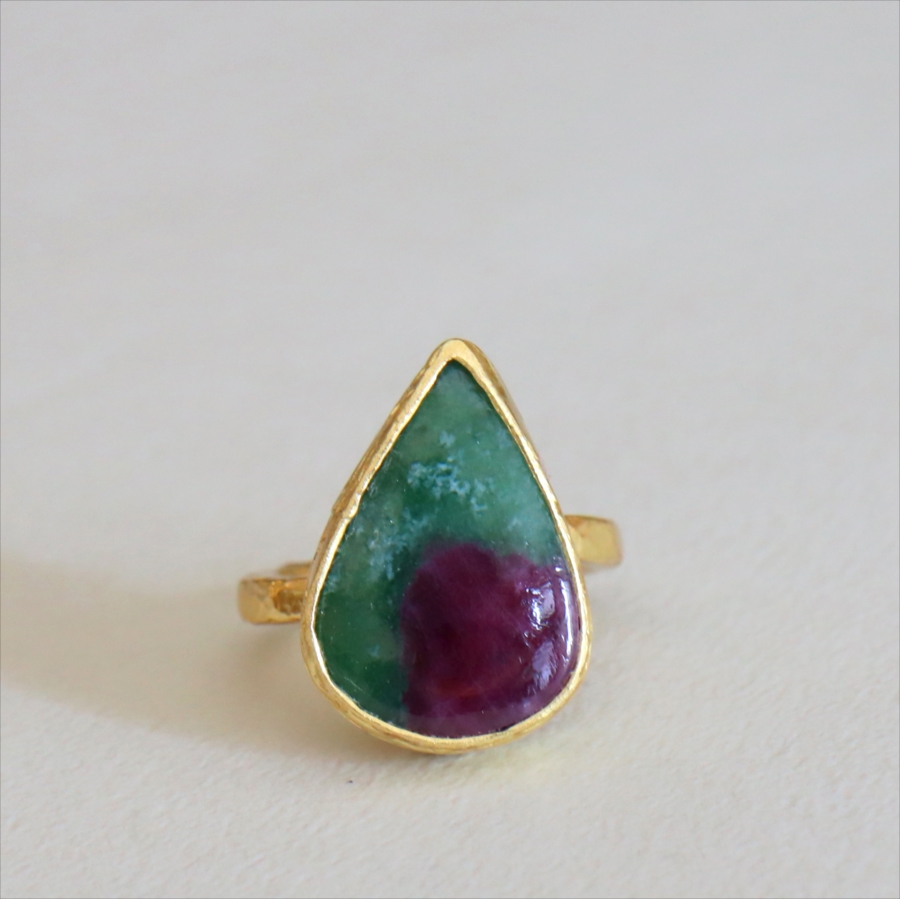 ルビーインゾイサイト リング アルサメイア 天然石 22kゴールドプレーテッド トルコジュエリー カラーストーン