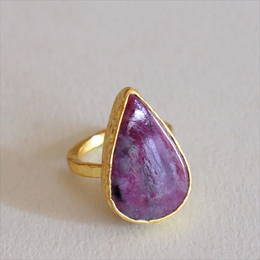 ルビーインゾイサイト リング アルサメイア 天然石 22kゴールドプレーテッド トルコジュエリー カラーストーン