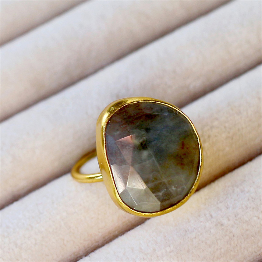 ナチュラルサファイア ラフカットリング ブルーグレー アルサメイア 天然石22KGP トルコジュエリー