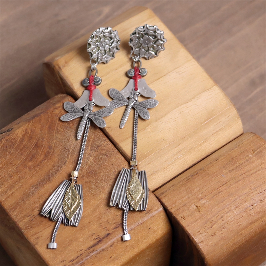 アヤラ・バー　ピアス　インディゴ コレクション Metal Bloom メタルブルーム トンボ