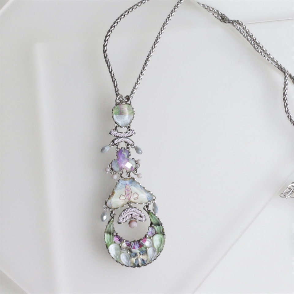 アヤラ・バー Ayala Bar Radiance Collection ネックレス Lavendar Fields